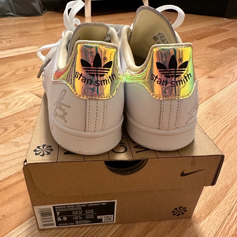 Stan Smith - Adidas Woman Sneakers Size 7
